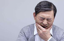 详解牙疼的原因分几种？